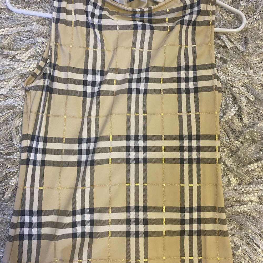 Burberry shirt - size M